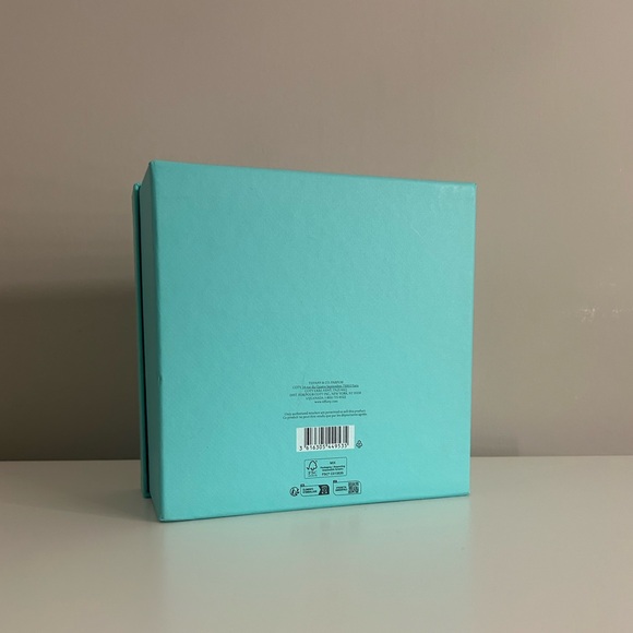 Tiffany & Co. Turquoise Box - Picture 3 of 3